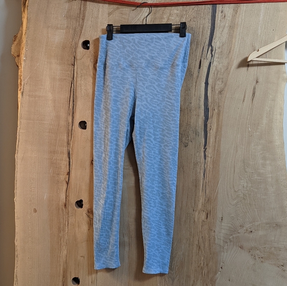 Carbon38 ribbed leopard leggings - Picture 5 of 9